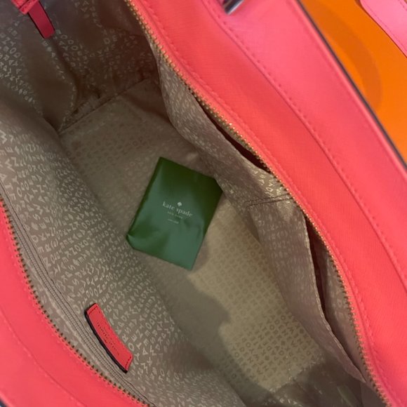 Kate Spade Talk The Talk leather parrot pink black red tote bag tropical tote - Picture 6 of 11